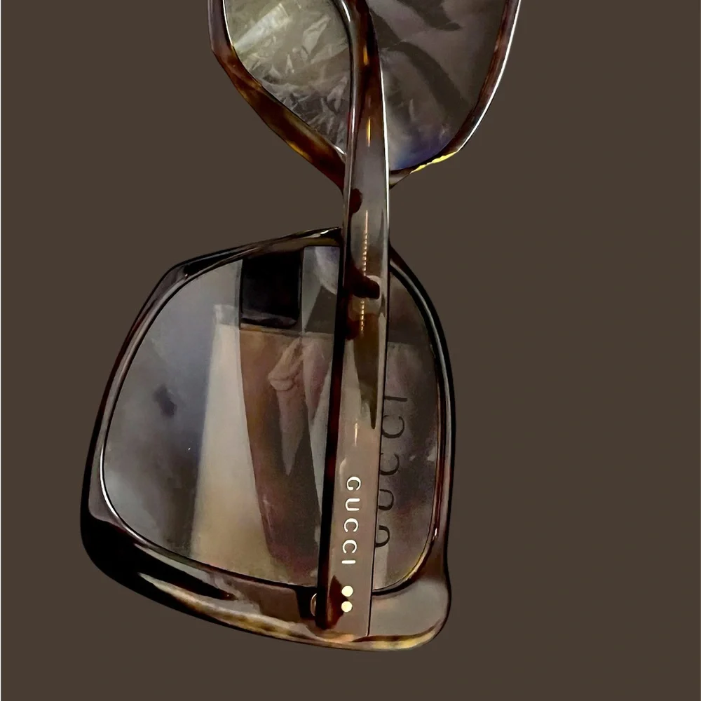 GUCCI Brown Gradient Turquoise-002 Butterfly Ladies Sunglasses | OS | Preowned - Picture 6 of 15